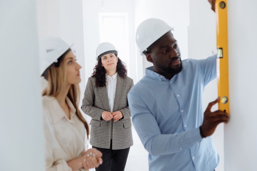 How to Hire Independent Contractors in Indonesia