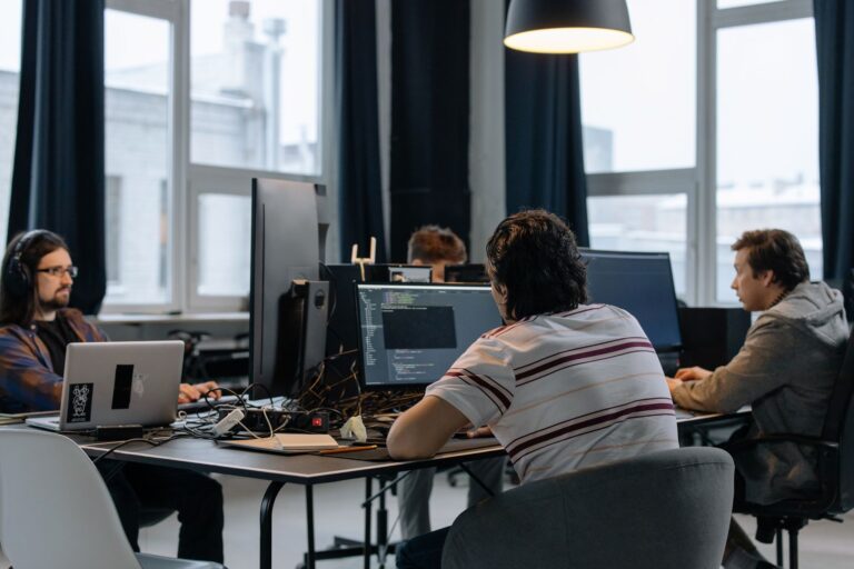 Legal Advice for Startups Expanding to Indonesia